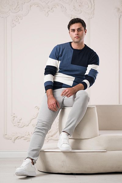 Dorss Мъжки спортен пуловер Slimfit Zero Design с шарена яка от памук
