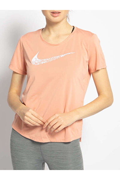 Nike Sportswear Swoosh Run Short-Sleeve Kadın Antrenman Tişörtü CNG-STORE