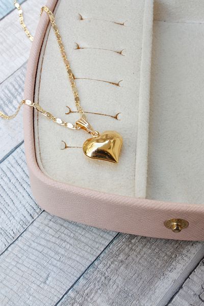 Neva GOLD PLATED ARPA CHAIN HEART BIGUTER NECKLACE