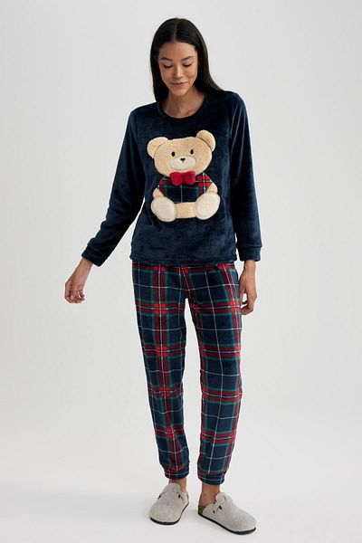 DeFacto Verlieben Sie sich in ein langärmliges Teddybär-Polar-Pyjama-Set mit regulärer Passform