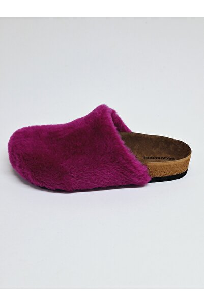 Bequemere Pink Colored Closed Toe Fur Daily Use Orthopedic Women's Slippers