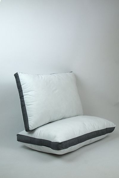 Misev Pillow, Set of 2, Hotel Quality Gusseted Pillow, For Back, Face, Or Side Sleepers