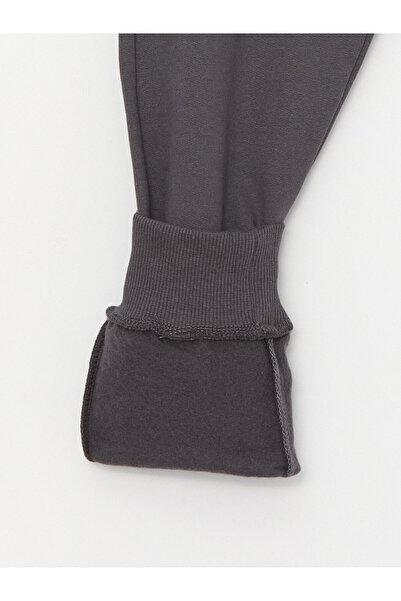 LC Waikiki Chłopięce spodnie dresowe typu jogger – elastyczny pas i nadruk