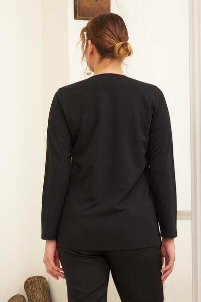 RMG Plus Size Black Blouse with Front Chain Accessory
