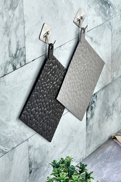 Comprox طقم مكون من قطعتين من حامل الوعاء والمقلاة سيليكون - طقم من قطعتين رمادي وأسود 16 × 16 سم