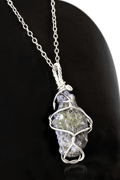 Tesbih Atölyesi Certified Raw Unprocessed Wire Wrapped Charoite Stone Necklace