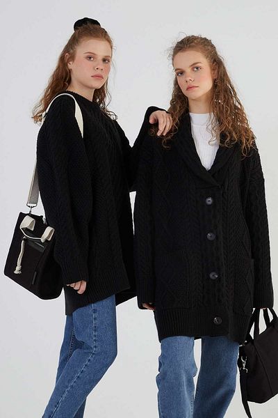 Manuka Leather Detailed Tote Bag Black