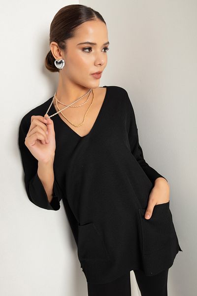Lafaba Women's Black V-Neck Pocket Knitwear Sweater