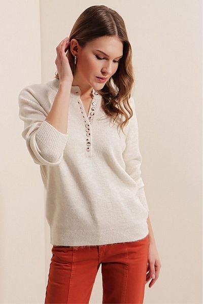Lucax Knitwear Sweater - Solid Color Buttoned Sweater-women's Soft Sweater-combination Sweater- Ecru