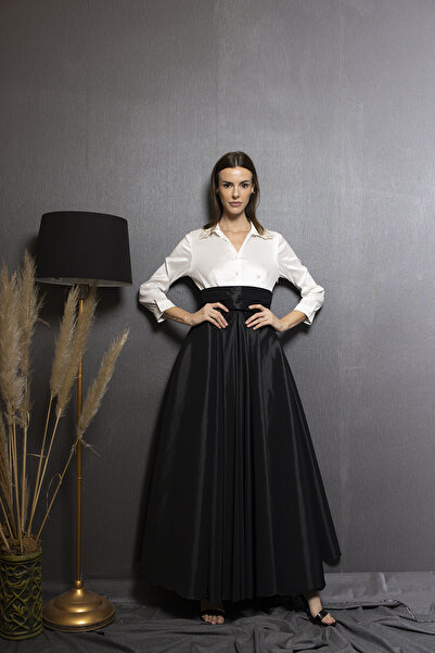 aylin yılmaz Casandra Siyah-Beyaz Yakası Taş İşlemeli Bel Kemeri Drapeli Uzun Zarif Zamansız Davet Elbisesi