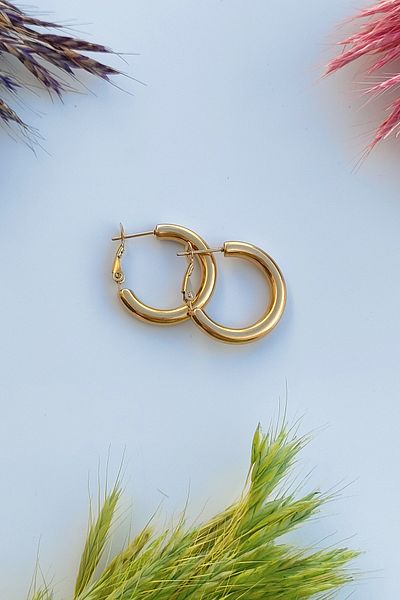 The Collection Tarnishable Women's Italian Model Gold Hoop Earrings