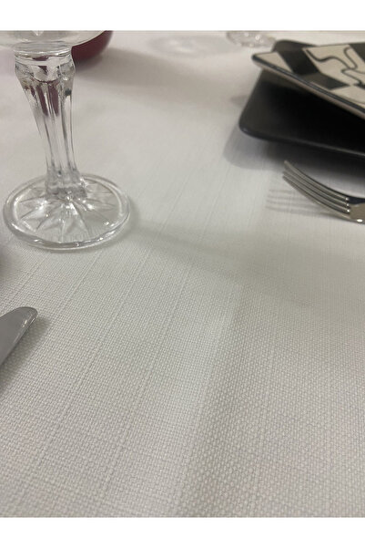 Zeren Home Self Patterned Carefree Tablecloth