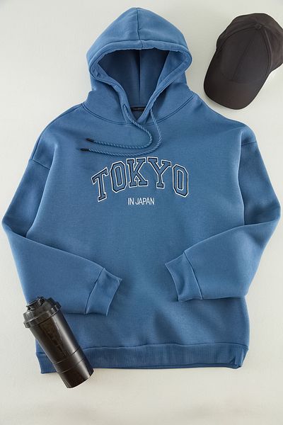 Trendyol Collection Blue Oversize/Wide Cut Tokyo Embroidered Hooded with Fleece Inside/Warm Sweatshirt Tmnaw24Sw00048