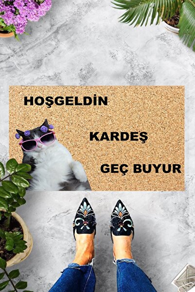 Pelangi Dijital Baskılı Hoş geldin Kardeş Buyur Yazılı Kesi Desenli Dekoratif Kapı Önü Paspası