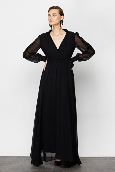 Nefeli فستان شيفون بتفاصيل مطرزة