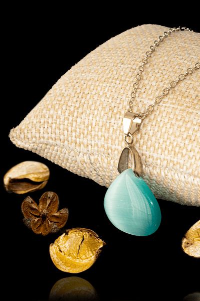 Tesbih Atölyesi Certified Special Cut Blue Cat's Eye Stone Necklace