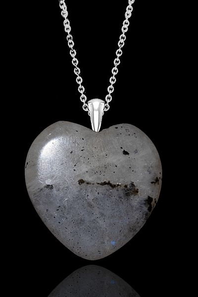 Tesbih Atölyesi Certified Heart Cut Real Moon Stone Necklace