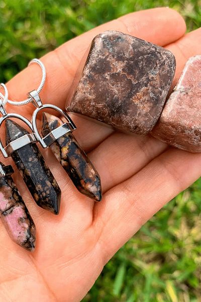 Tesbih Atölyesi Certified Nail Model Rhodonite Stone Necklace (RHODOCROSITE STONE)