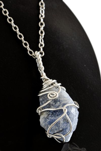 Tesbih Atölyesi Certified Raw Unprocessed Wire Wrapped Angelite - Angel Stone Necklace