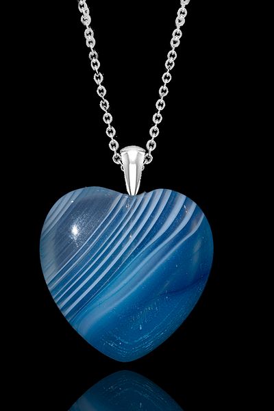 Tesbih Atölyesi Certified Heart Cut Veined Blue Agate Stone Necklace