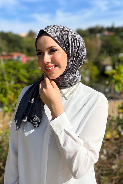Armine Trend Knitted Shawl 1 - 12 - Smoke
