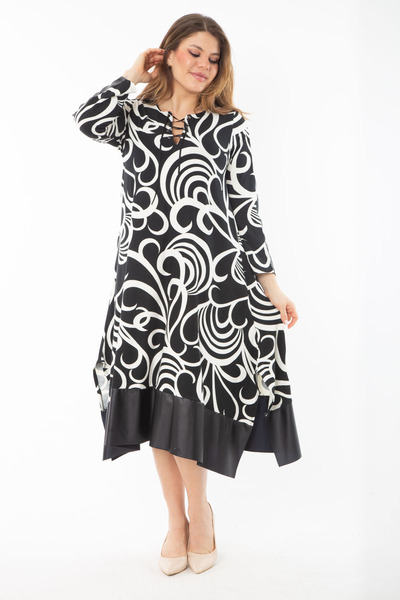 Şans Rochie cu mâneci și fustă gri pentru femei de mărime mare, cu dantelă și guler Garni 65N37355