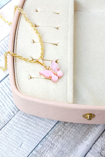 Neva GOLD PLATED WICKER CHAIN OPEN PINK COLOR BUTTERFLY BIGUTER NECKLACE