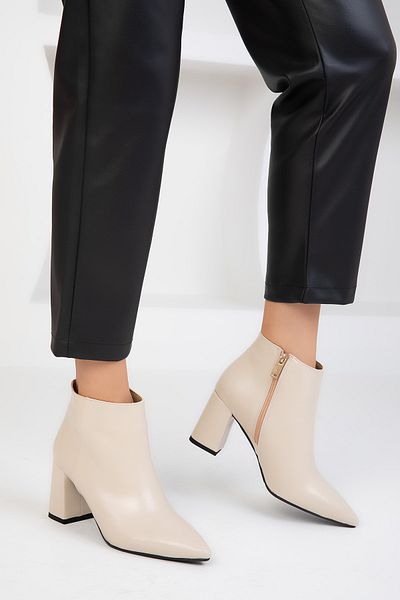 SOHO Beige Matte Patent Leather Women's Boots & Booties 18609