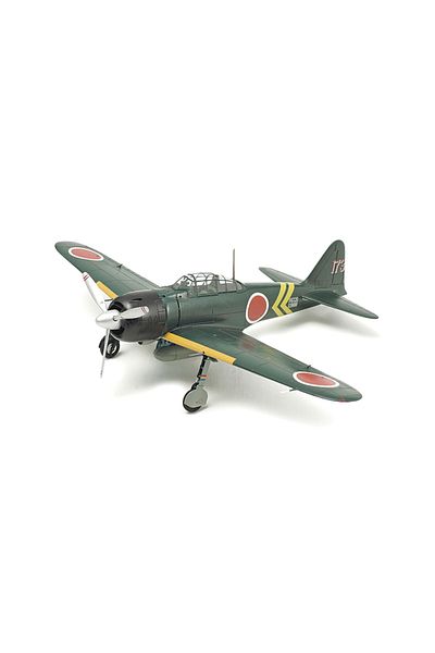 TAMIYA Mitsubishi A6M3/3A Zero Fighter - 1/72 Model 22 (Zeke) Plastic Plane Model, Unassembled Hobby Set