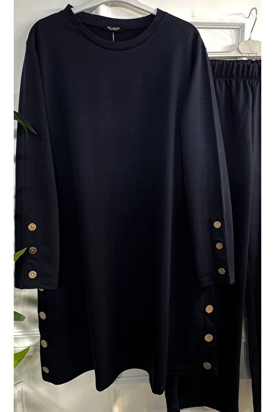 Aşkı Endam Costum din bumbac pieptănat cu două fire, cu detaliu cu nasturi Helen, mărime mare - bleumarin