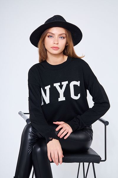 SARİTA MODA Пуловер с кръгло деколте и детайли от Ню Йорк