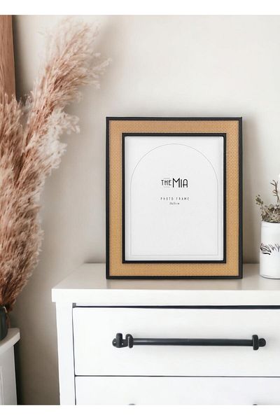 The Mia Retrato Photo Frame Black 25x20 cm