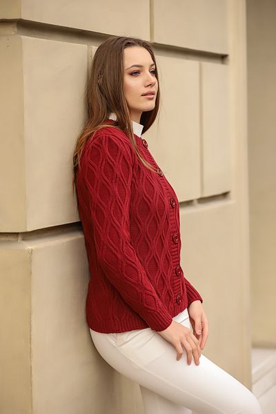 AVORWE Diamond Patterned Short Knitted Cardigan with Buttons on the Front