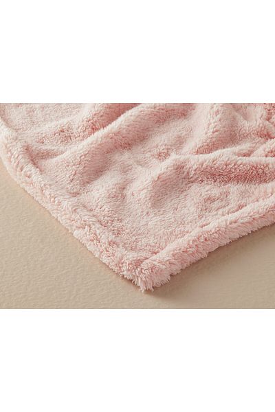 English Home Wellsoft Cozy Pink TV Blanket - Powder Color