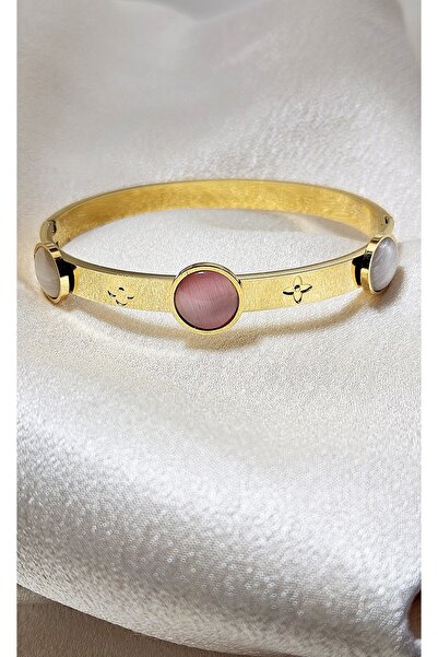 WONDER TOUCH أصفاد فولاذية، منقوشة على شكل زهرة البرسيم والزهرة، سوار من الفولاذ المقاوم للتشويه بنمط LV وردي اللون