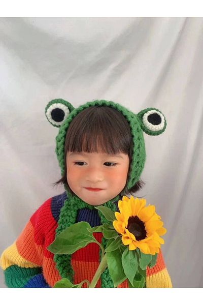 TRENDİN YOLU Green frog hat style Korean model long beret handmade