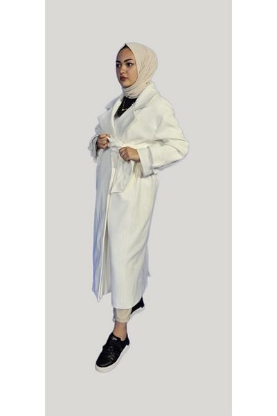 Puledro Women's Oversize Ecru Coat