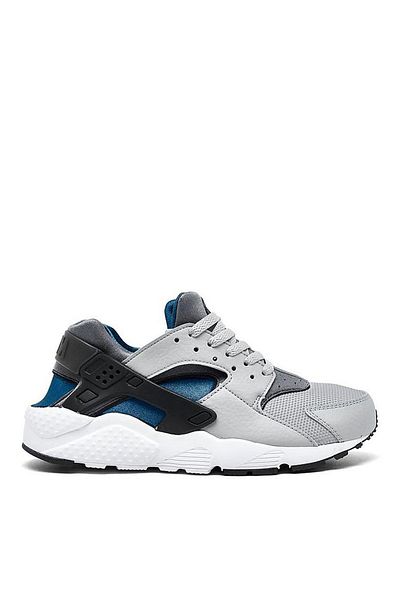 Nike Black Boy's Walking Shoes FB8030-001 NIKE HUARACHE RUN GS