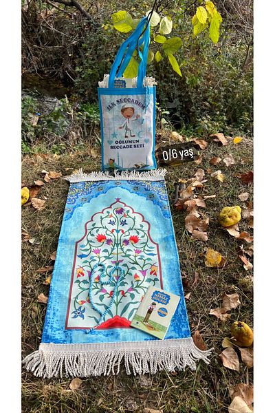 hicazavm Prayer Kids Set - Prayer and Worship Prayer Rug with Large Size Bag