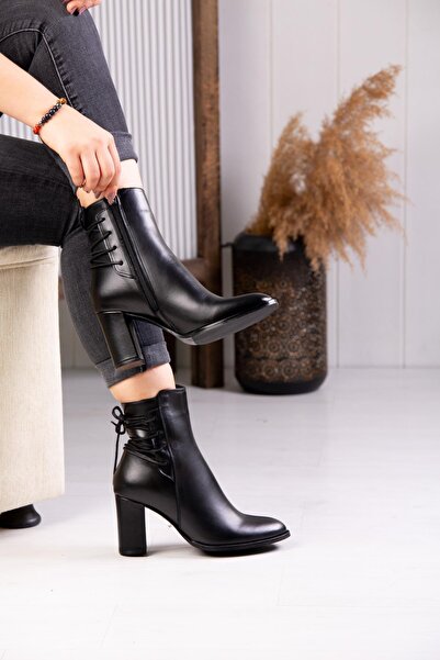 ALBİNİ HAKİKİ DERİ KADIN GÜNLÜK BOT 1099323K