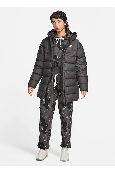 Nike سترة نسائية سوداء - رمادية - فضية DQ6873-010 W NSW SF DWN WR PARKA