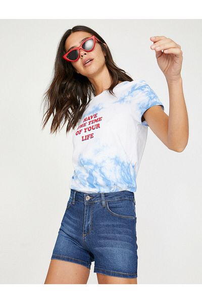 Koton Women's Blue Normal Waist Pocket Detailed Jean Shorts