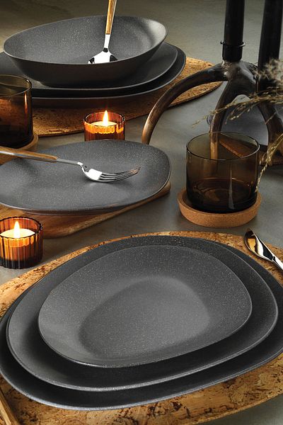 Kütahya Porselen Galaxy 2-Piece - 30 cm Anthracite Mat with Flat Plate