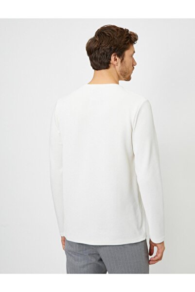 Koton Sweatshirt mit Rundhalsausschnitt – bequemer Schnitt