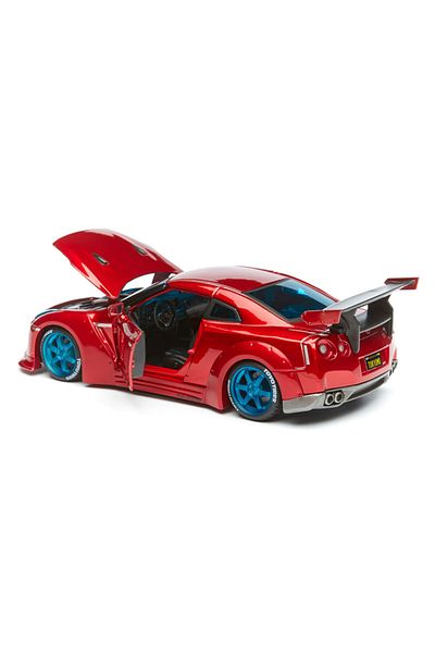 Maisto 1/24 Nissan Gt-R Model Car