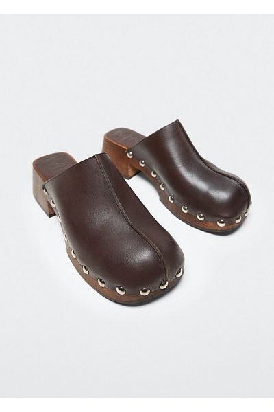 MANGO Woman Schokoladenfarbene Sneaker für Damen