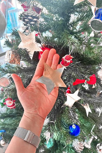 Parti dolabı New Year Silver Star Extends Pine Tree Ornament Christmas Tinsel Silver Star Decorative Decorations 4meter