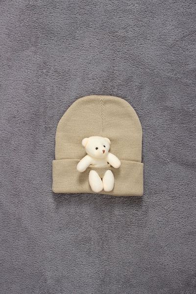 ADABEBEK Knitwear Kids Beanie with Teddy Bear Accessory