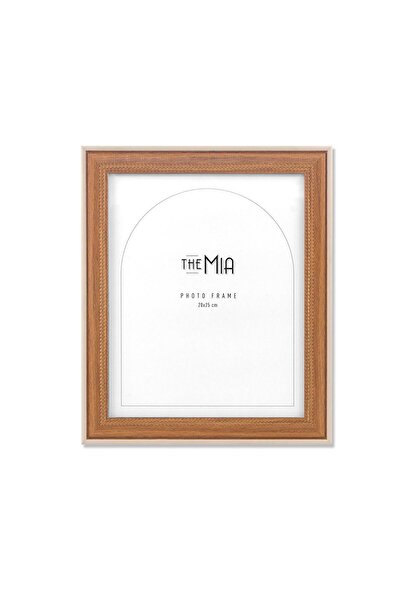 The Mia Retrato Photo Frame Cream 25x20 cm