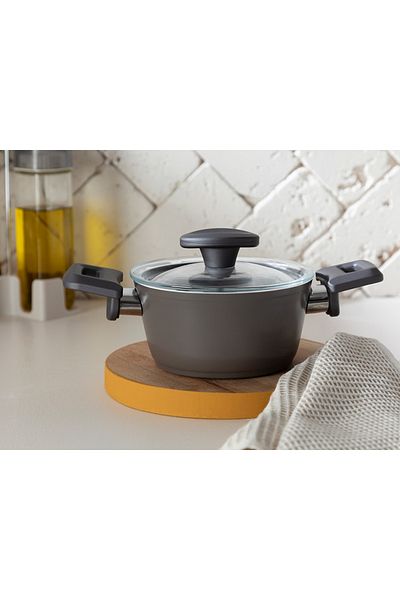 English Home Pretty Aluminum Mini Pot Gray